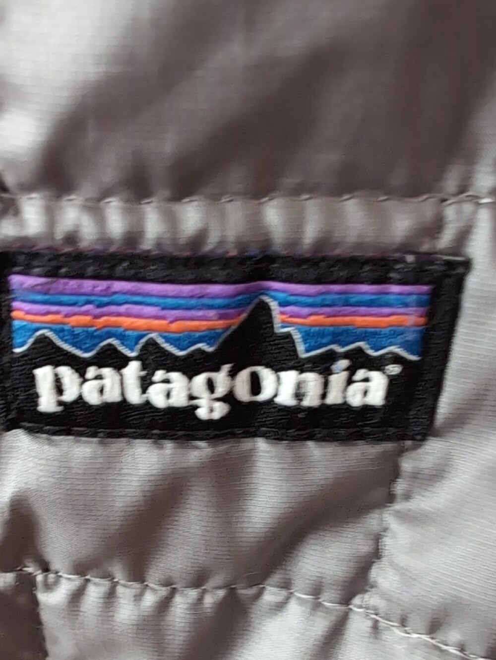Patagonia Women's Nano Puff Jacket - Feather Grey Pink Lining M 84216 - Picture 3 of 6